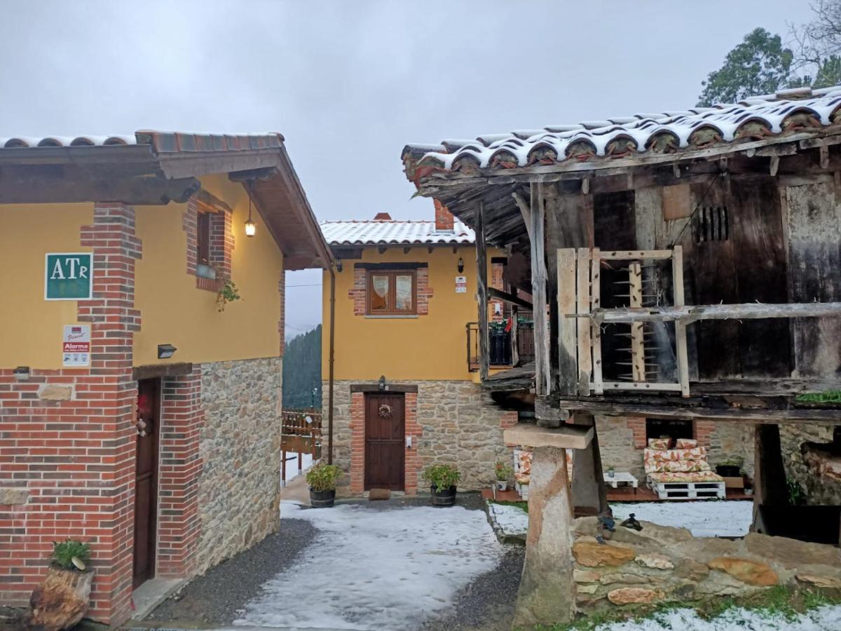 Appartement Carroceu Rural à Onís Extérieur photo